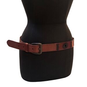 Womens Boho Western Brown  Leather Whipstitch Floral Cutout Belt Large Preloved